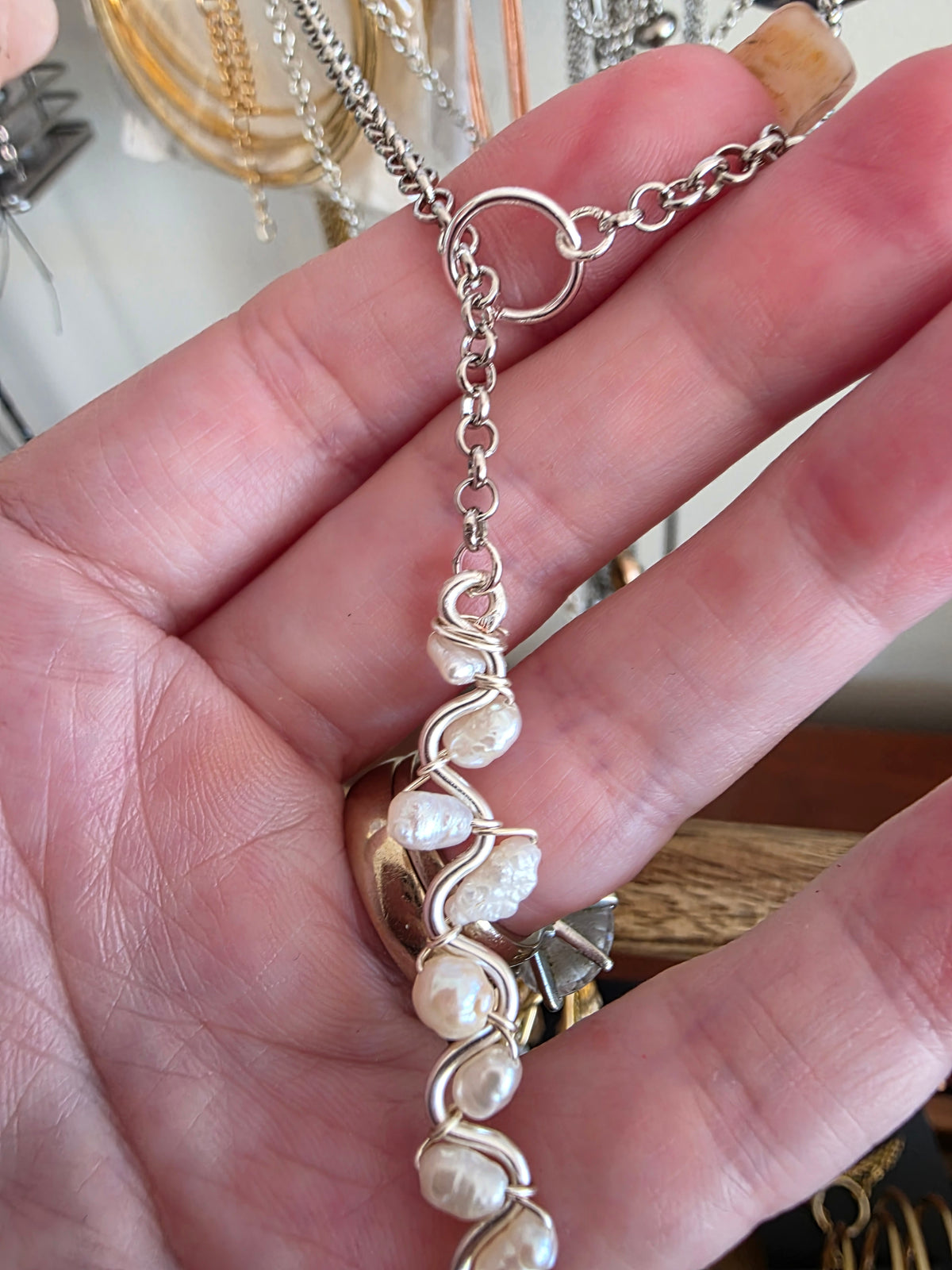 'A Drop in The Ocean' | Pearl Drop Necklace