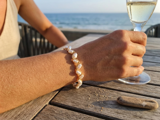 A Drop in the Ocean Signature Bangle | Pearl Wrapped